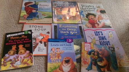 9 children's books excellent condition