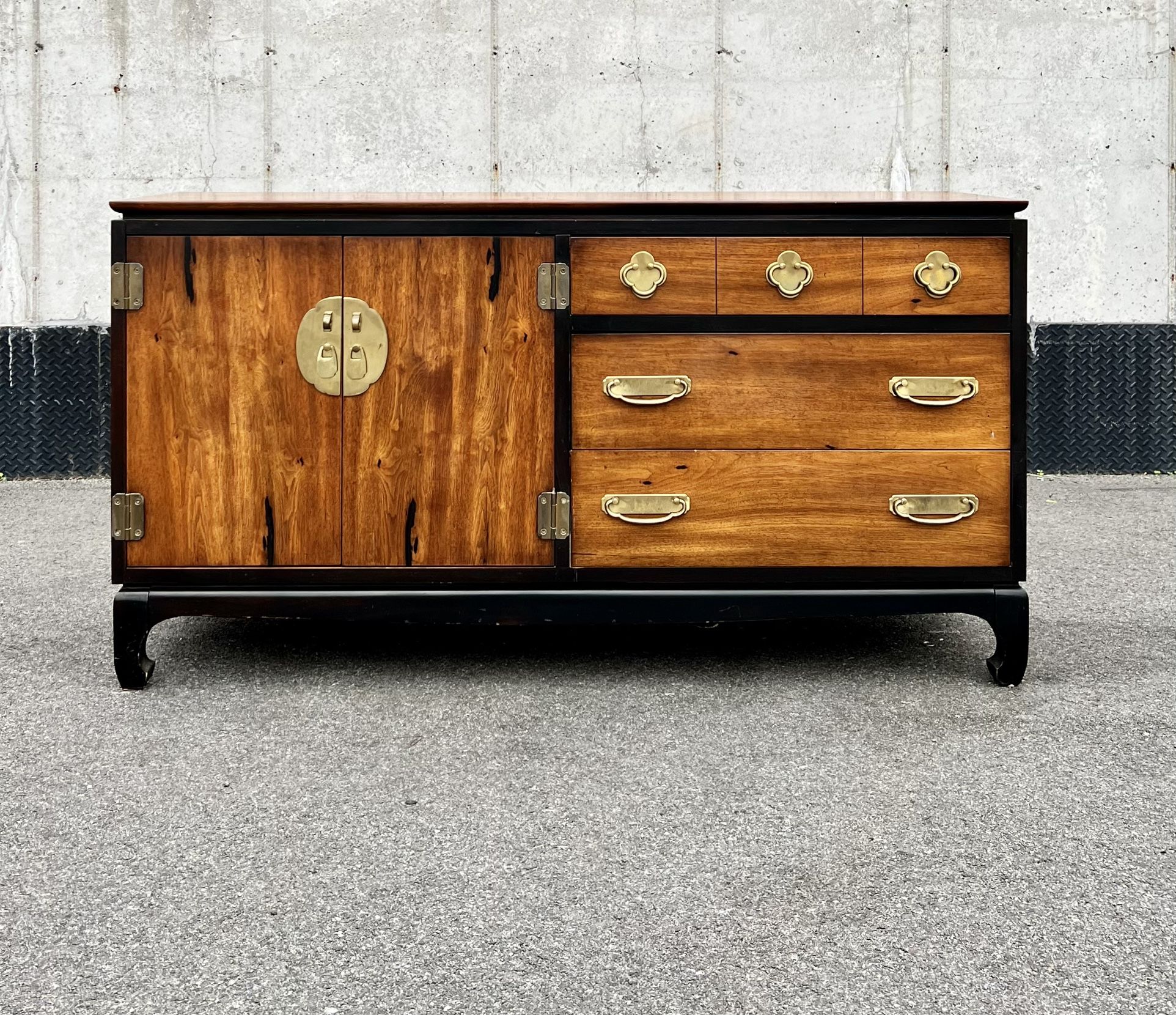 DELIVERY INCLUDED LANE FURNITURE ORIENTAL DRESSER 60”W x 18”D x 30”H