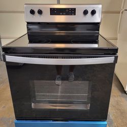 New Whirlpool Stainless Steel Stove