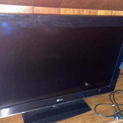 32 Inch LG Tv