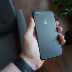 iPhone 7 Plus Unlocked With Warranty 