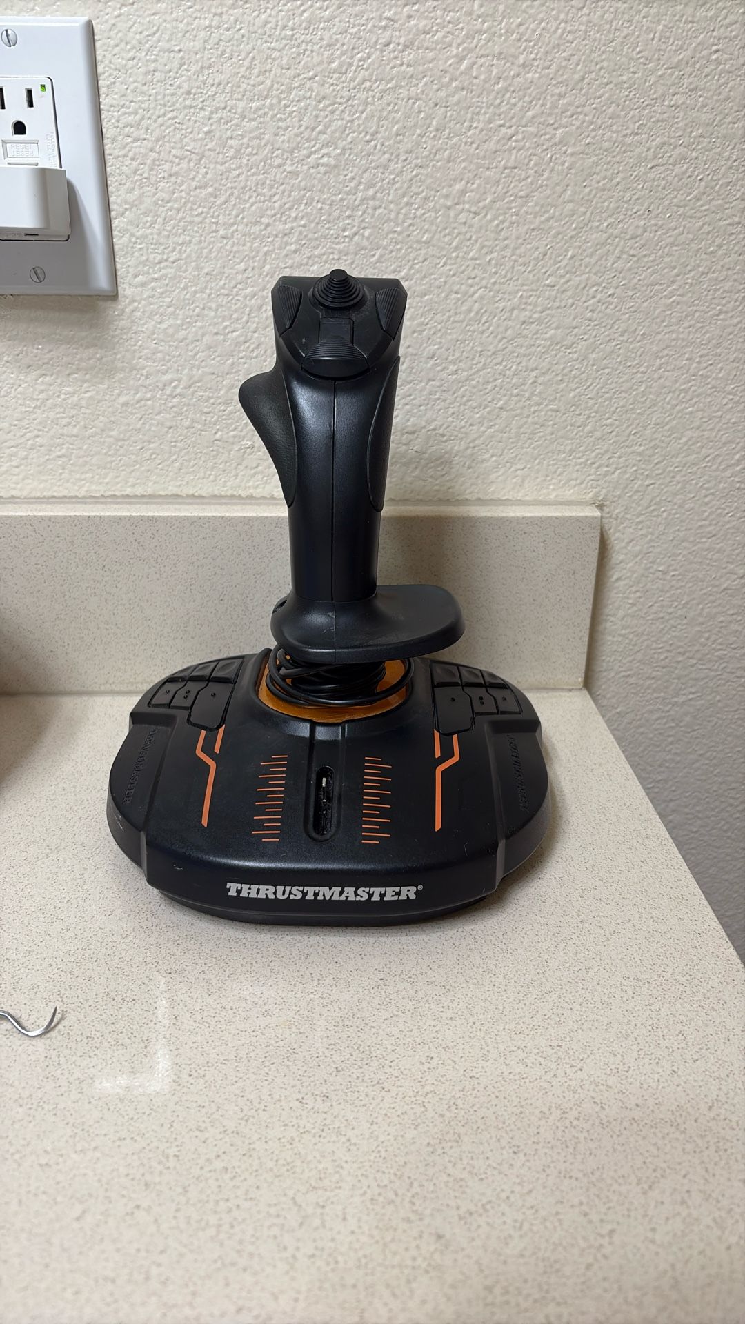 T.16000M ThrustMaster