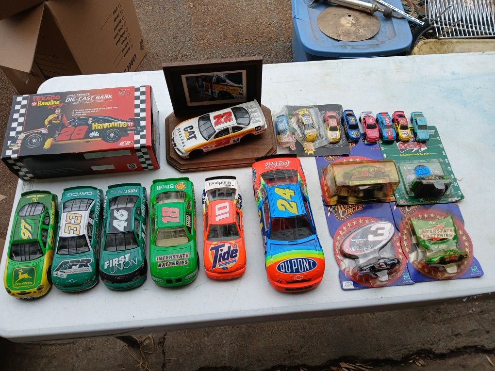 Nascar Diecast Cars