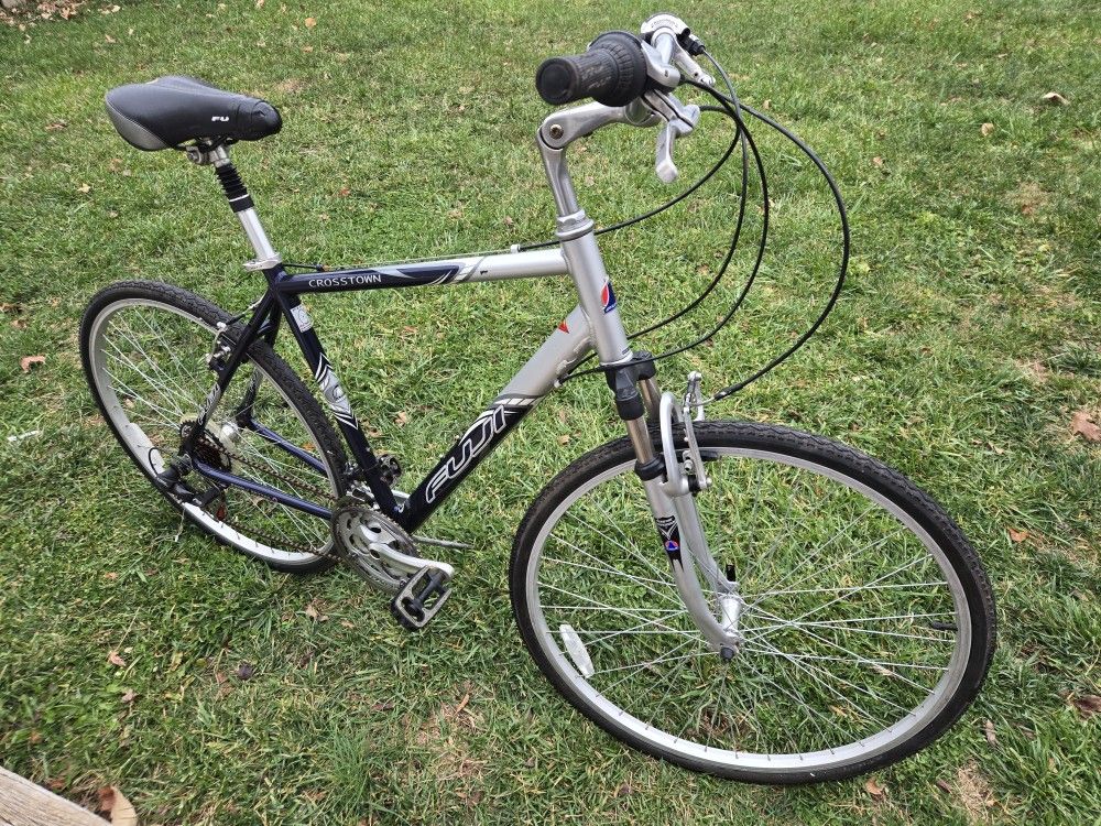 Crosstown 700c Good Condition Text Interested