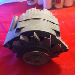 Alternator V8 Chevy Small Block.