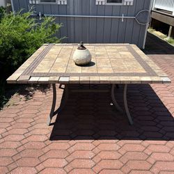 FREE Patio Table 