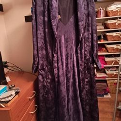 Victoria Secret Long Nightgown And Robe Set