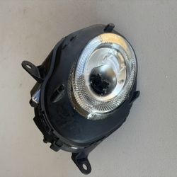 2020 bentley bentayga Left Side fog light
