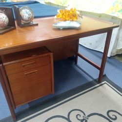 Mid-century Style Desk
