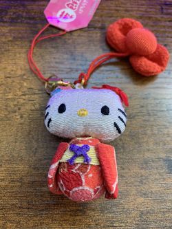 Hello Kitty Charm Keychain 