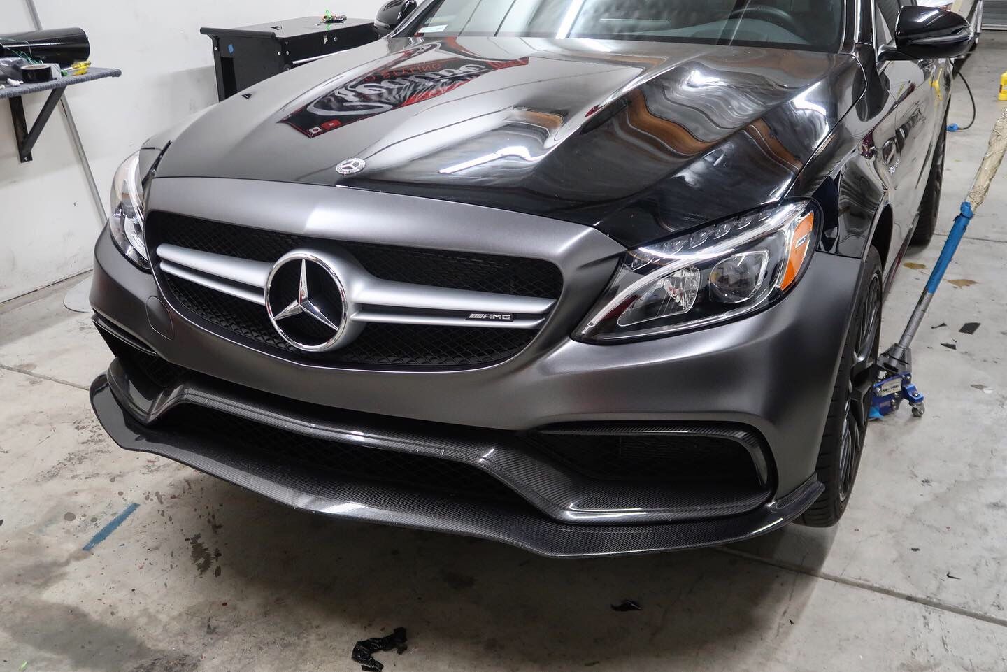 Vinyl wrap Mercedes Benz amg chevy Camaro Zr1 zl1 challenger