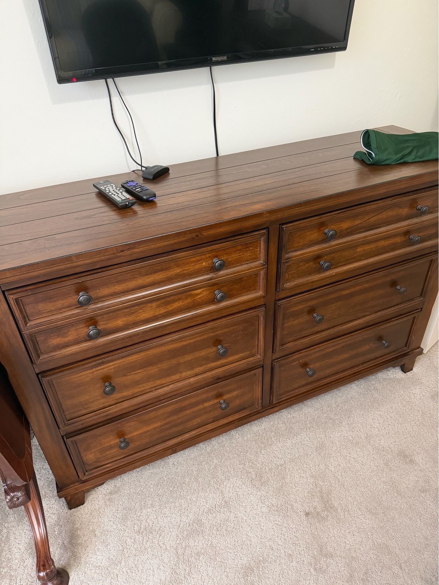 Dresser
