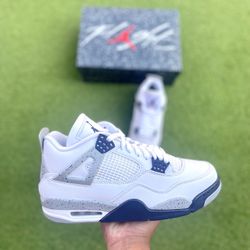Jordan 4 Midnight Navy
