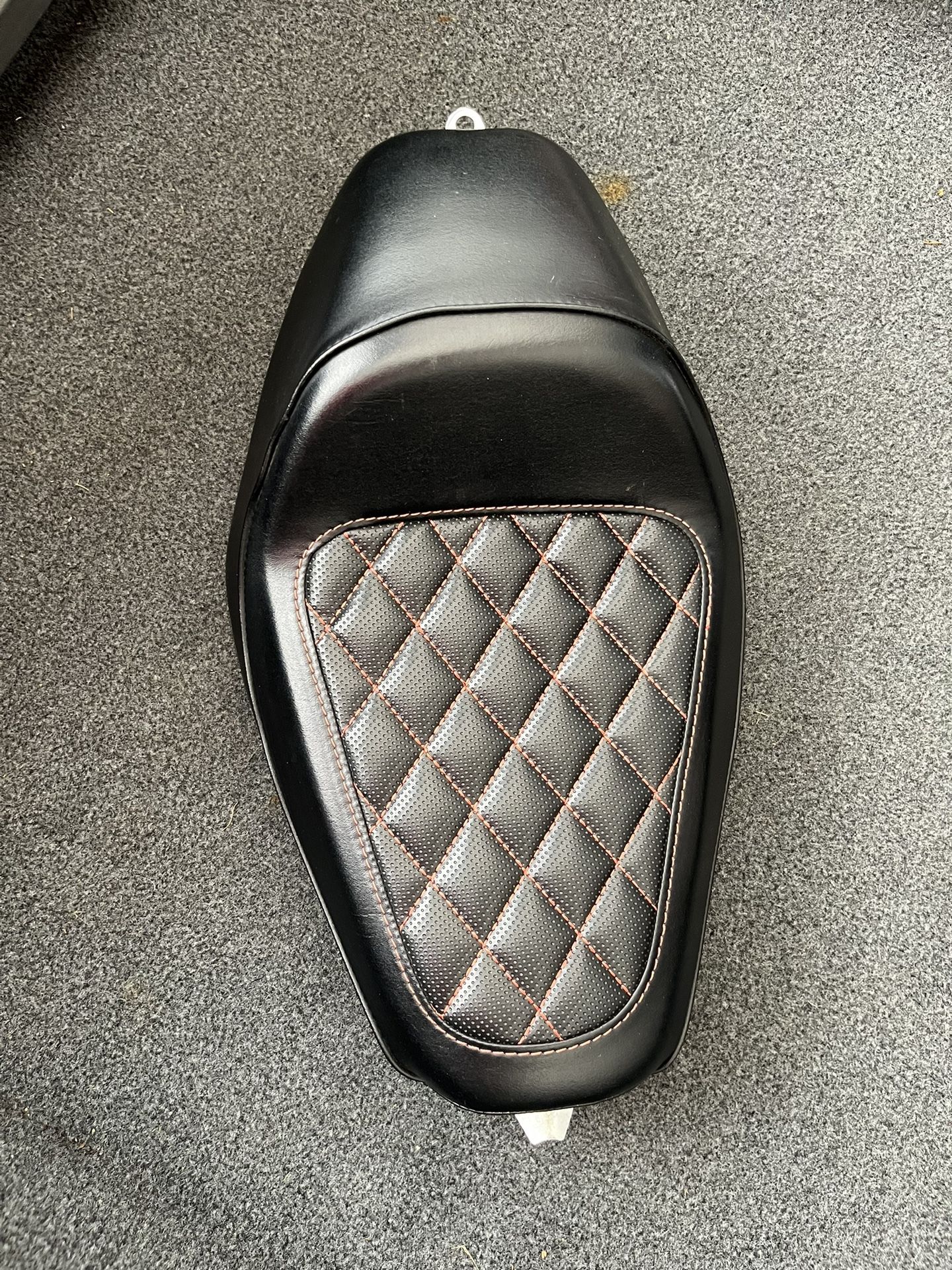 Solo Sportster Seat