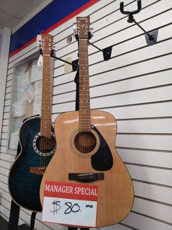 Yamaha Acoustic Guitar