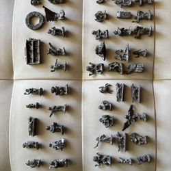 Ral Partha Grenadier Dungeons Dragons Warhammer Pewter Miniatures Medal