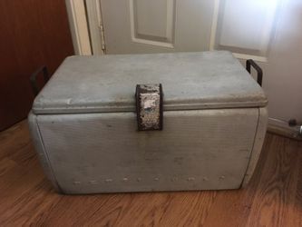 Vintage aluminum Pepsi-Cola chest