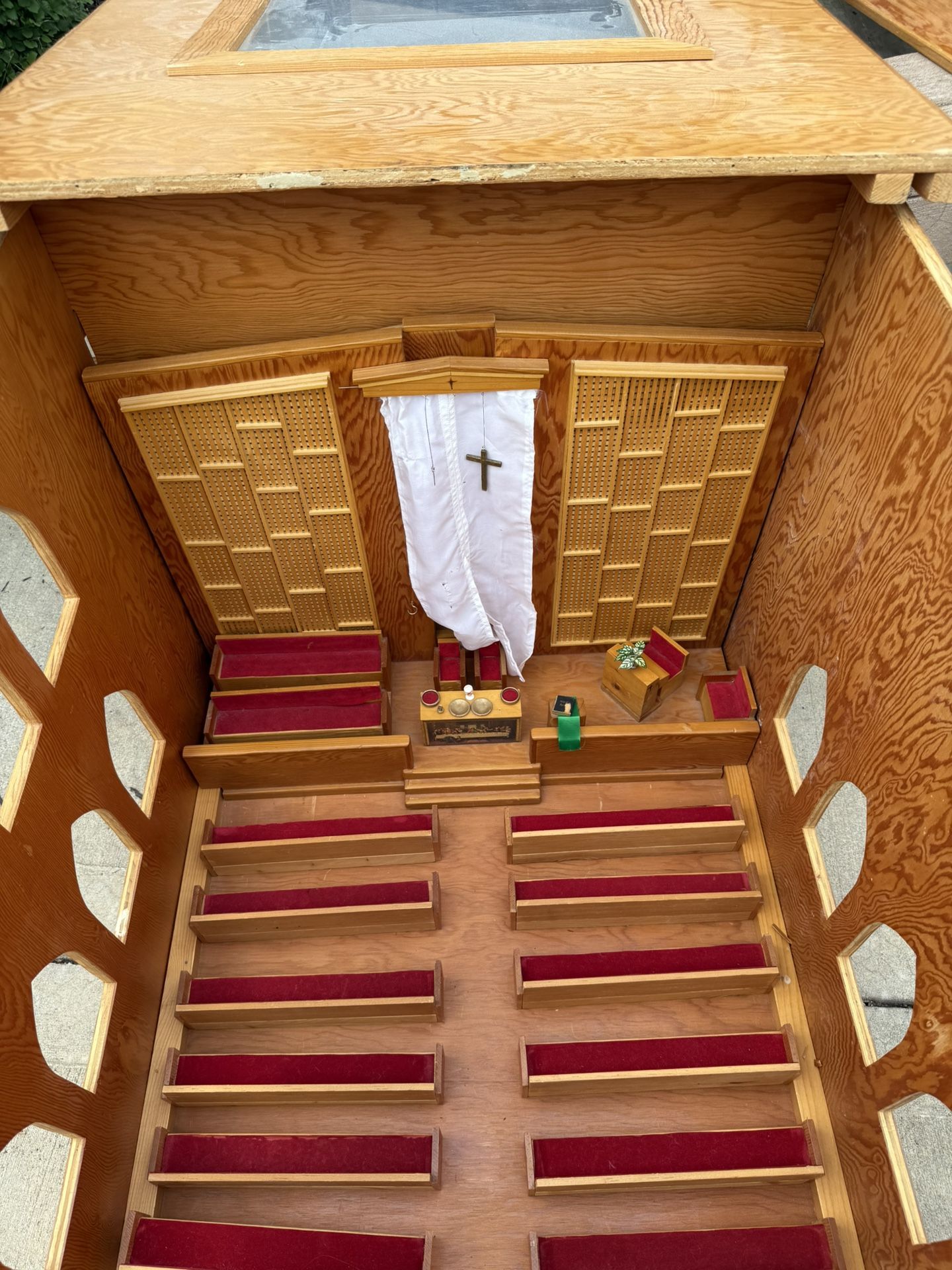 Diorama Handcrafted Miniature Church with Furniture