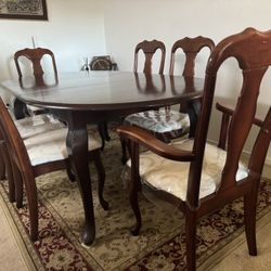 Extendable Wood Dining Table + Chairs (6)