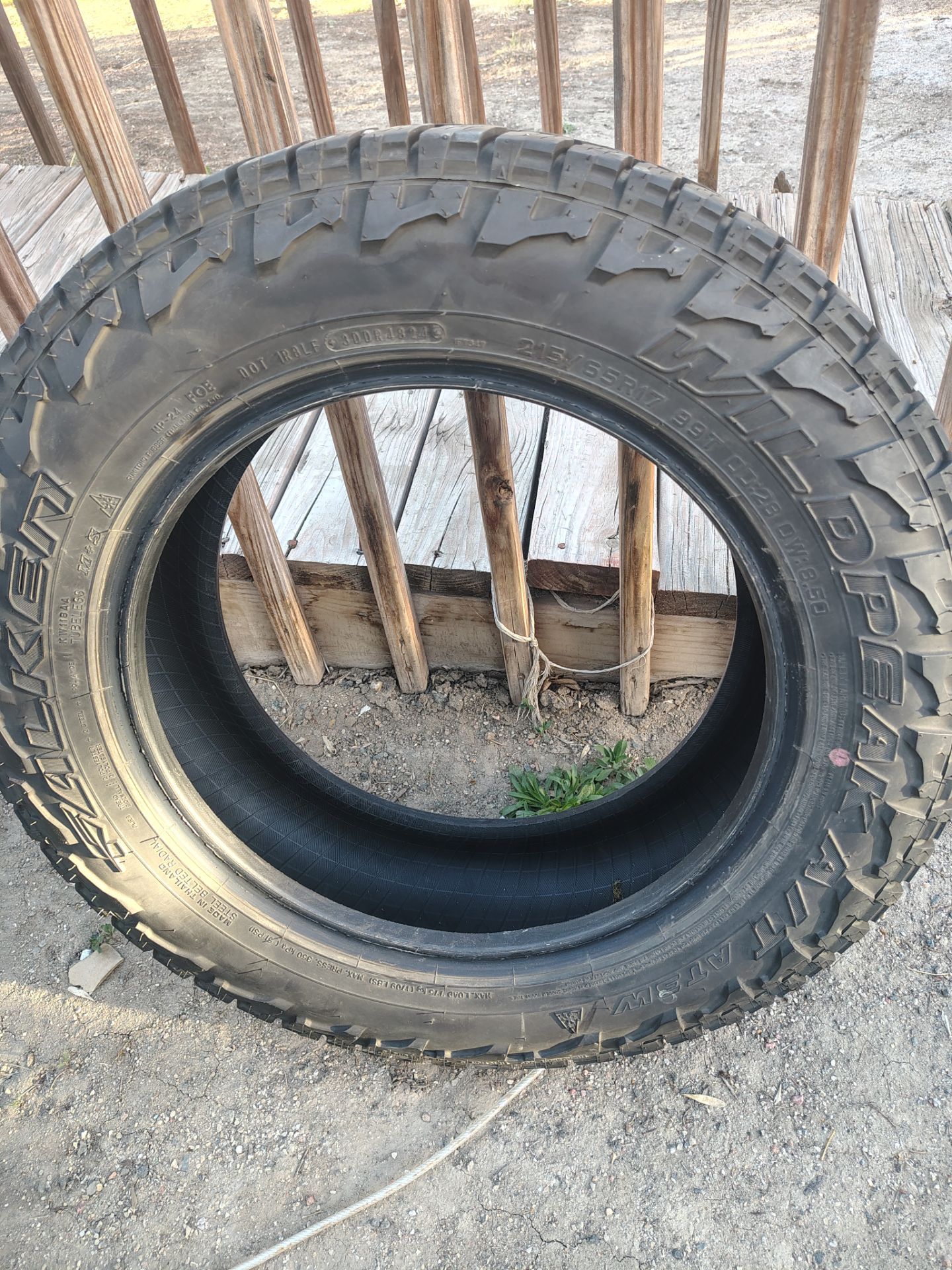 Falken wild peak AT 215/65/R17