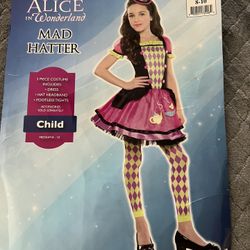 Alice In Her Custome 