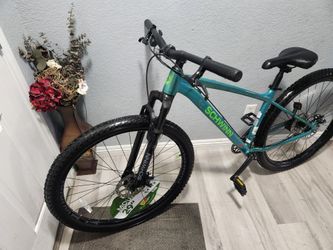 Schwinn Bike Aluminum Axum 29 8 Speed Mont Sports New Ready To Ride good condition