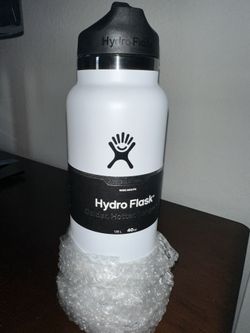 Brand New 40oz Hydroflask. 