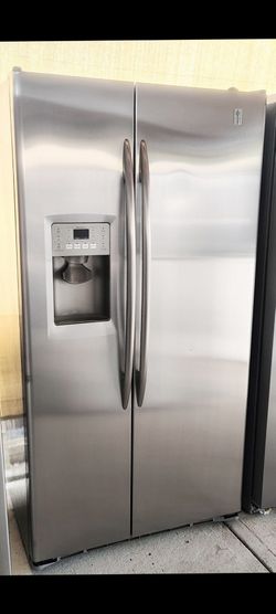 GE Stainless Steel Refrigerator