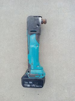 Makita Multi Tool and battery