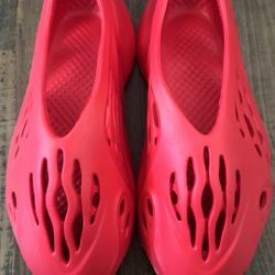 Adidas Foam RNNR vermillion 