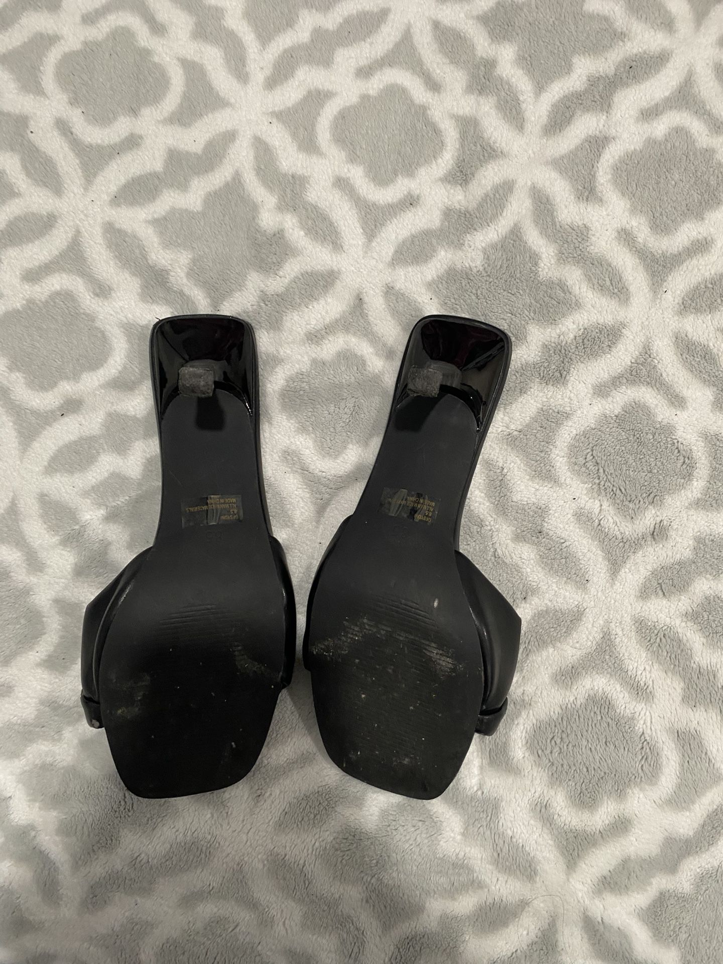 Used Guess Kitten Heels