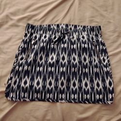 Athleta Navy White Ikat Print Mini Skort Built-In Shorts Zip Pockets Size M