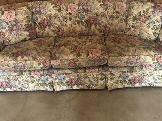 Vintage Floral Couch