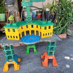#Thomas Trains Super Station Play Set 