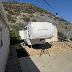 2007 Heartland 5th Wheel RV