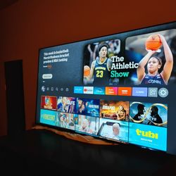 70"Hisense Roku Tv UHD 4K R6 Series