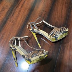 Fendi Platform Heels 38 1/2 