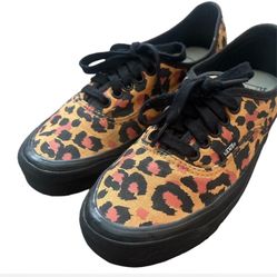 leopard vans