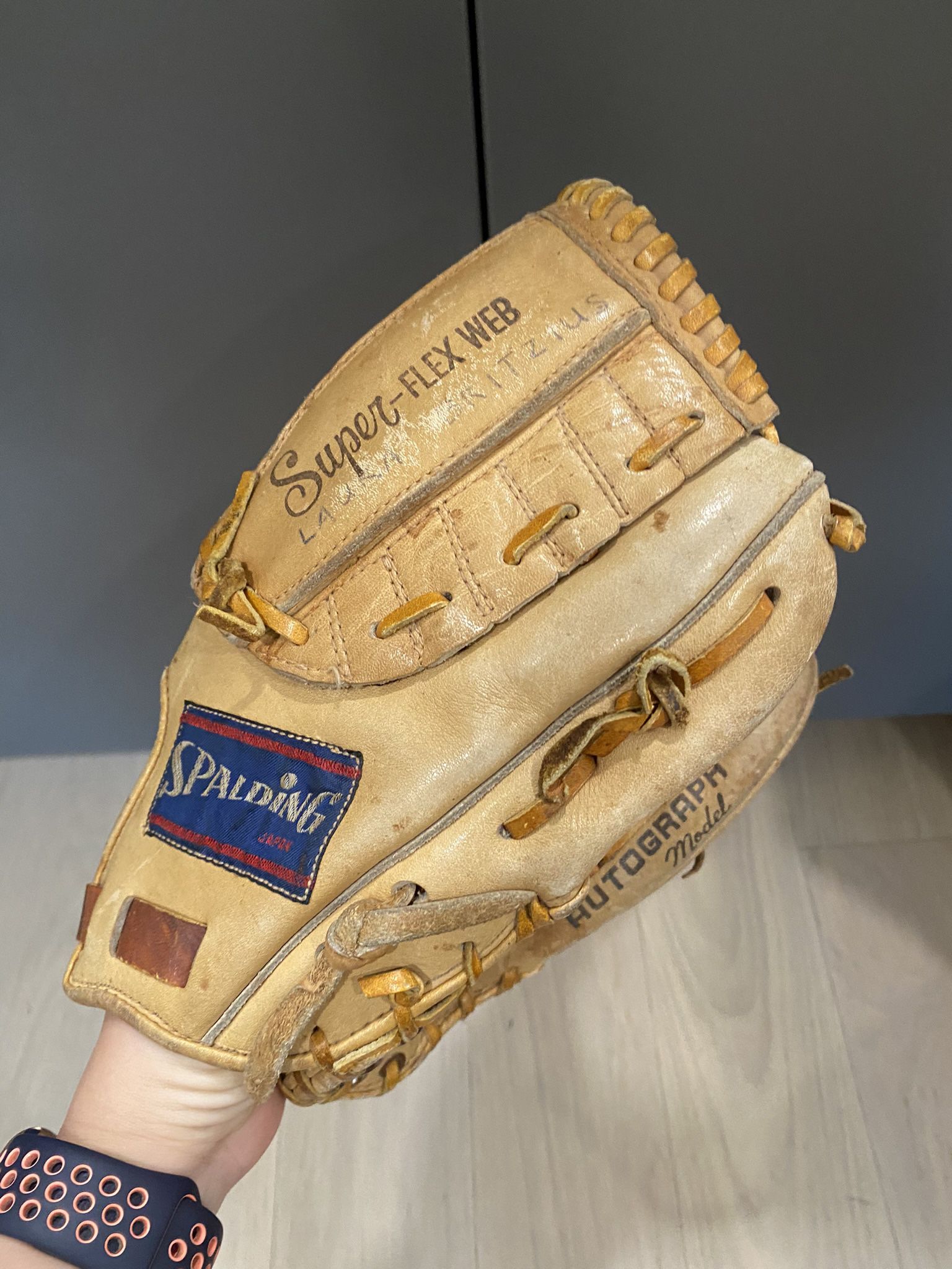 Vintage Spalding Baseball Glove 