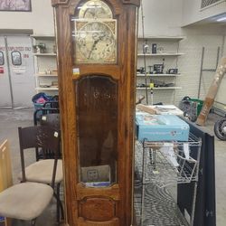 Howard Miller X Clock Company