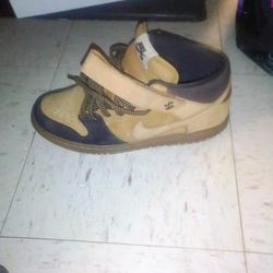 Nike SB Dunk Mid Lewis Marnell Men's 