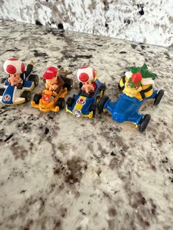Hot Wheels & McDonald Nintendo Mario Kart Cars Toys