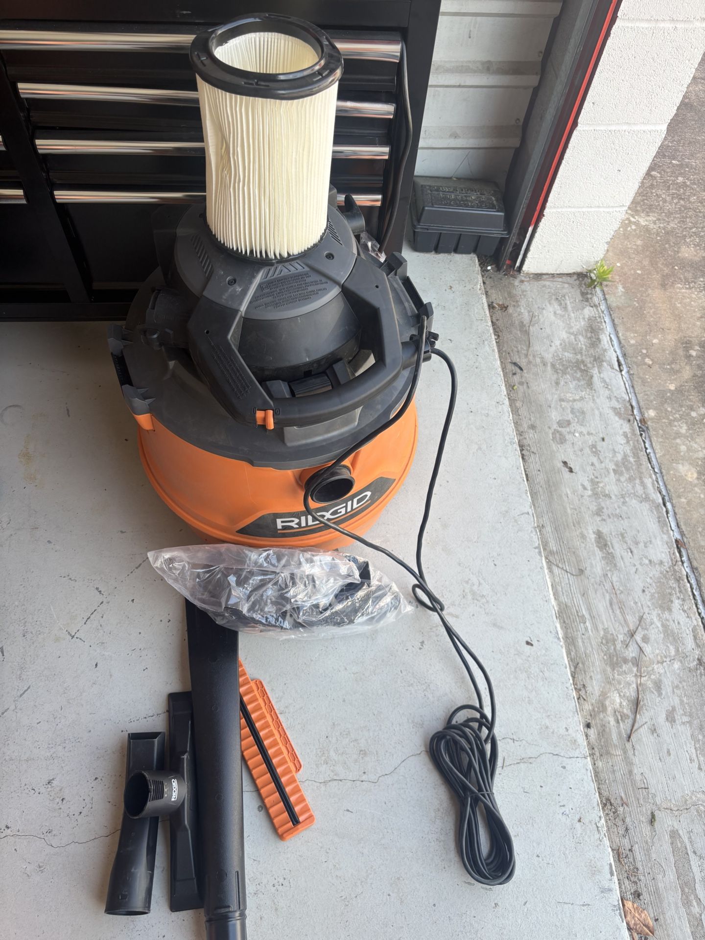 HD1600 Rigid Wet/Dry Vac