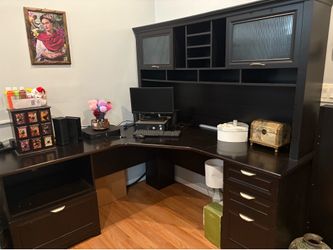 Used Desk $100 OBO
