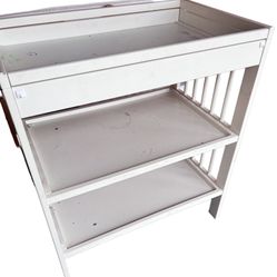 Changing table 