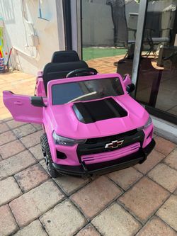 Carrito eléctrico con su control