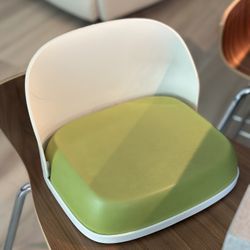 Oxo Booster Seat-no Strap But Serves As A Good 2nd Seat