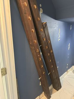 Two Bottle Holder + Four Wooden Posts