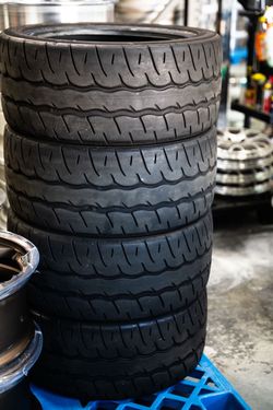 Yokohama Advan AD09 Tires 245/40R17 (Set of 4)