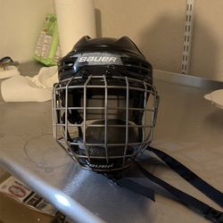 Bauer hockey helmet